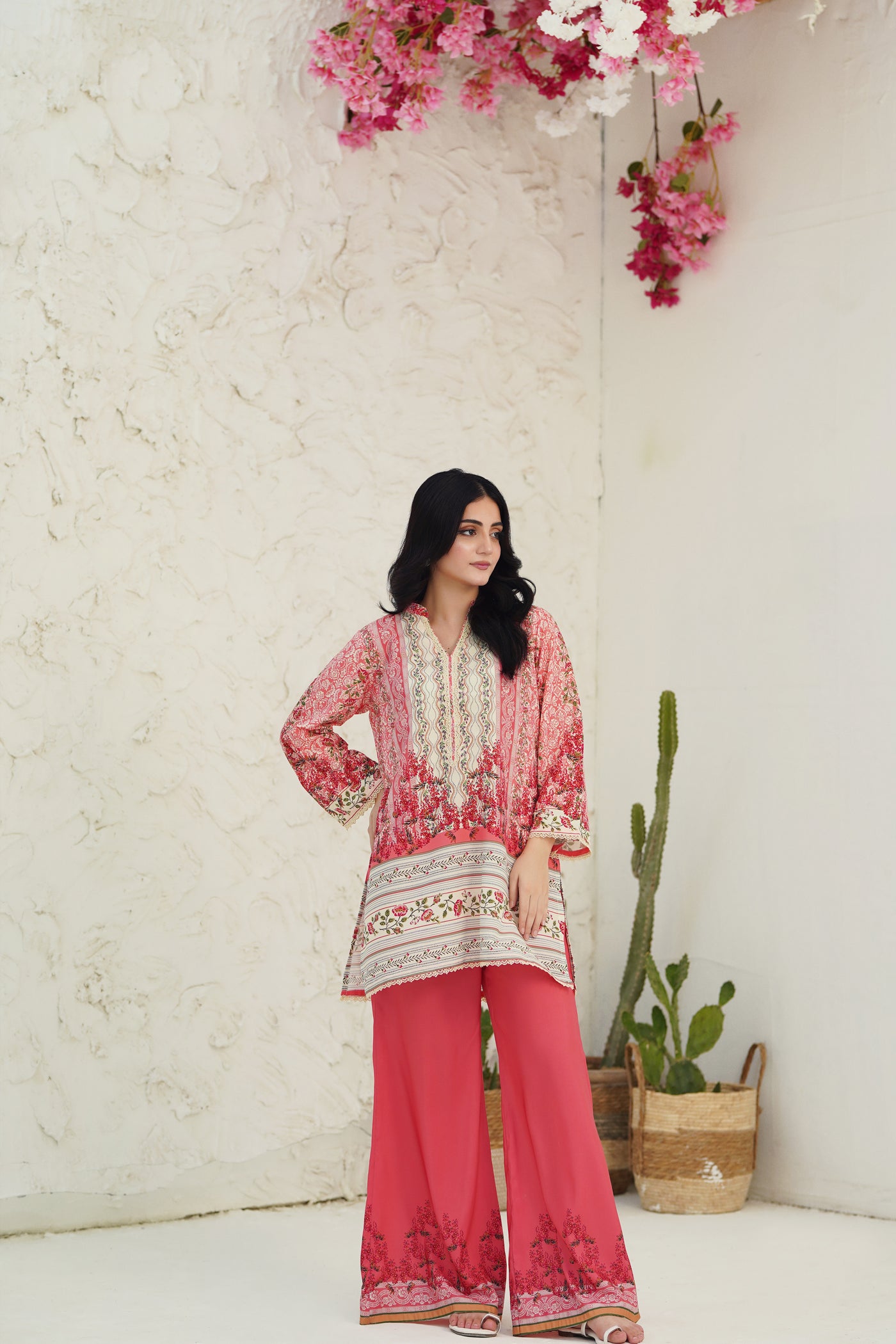 Blush Rise - Detail 1